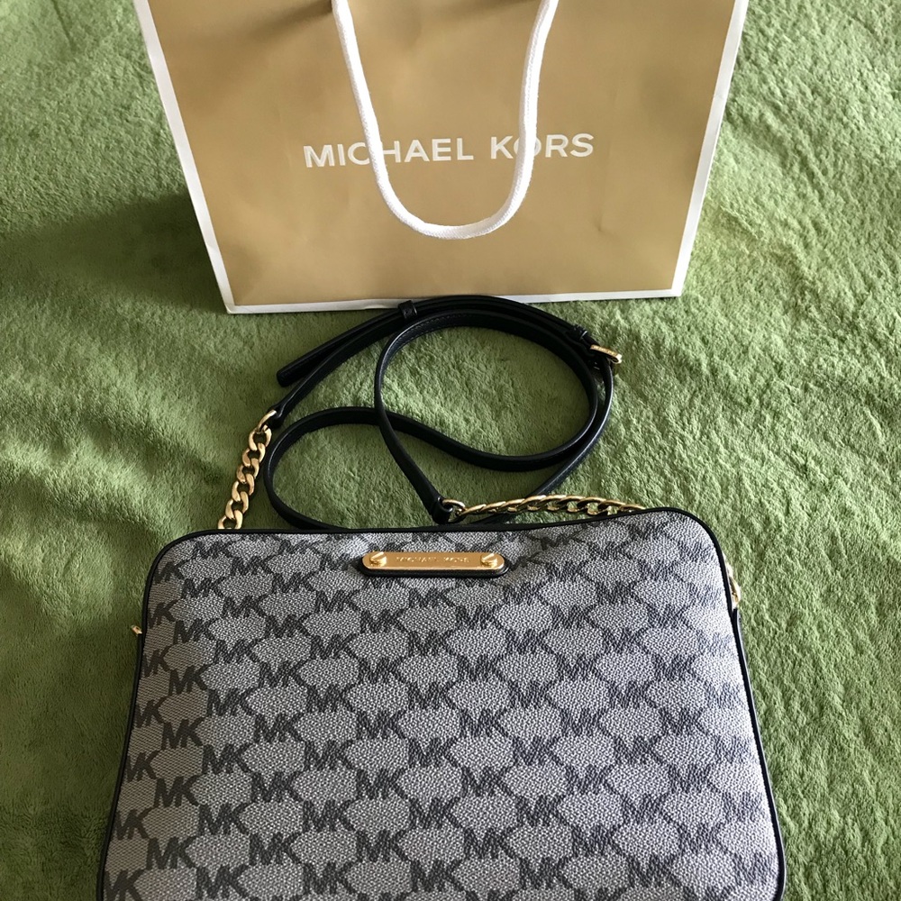 Authentic Michael Kors